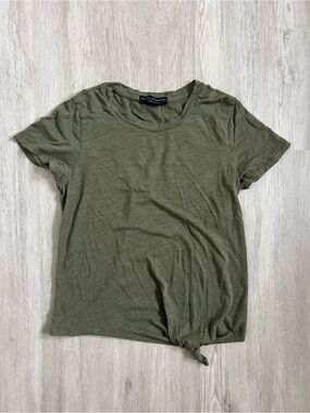 Sanctuary Olive Short-Sleeve Tee with Front Knot - Small